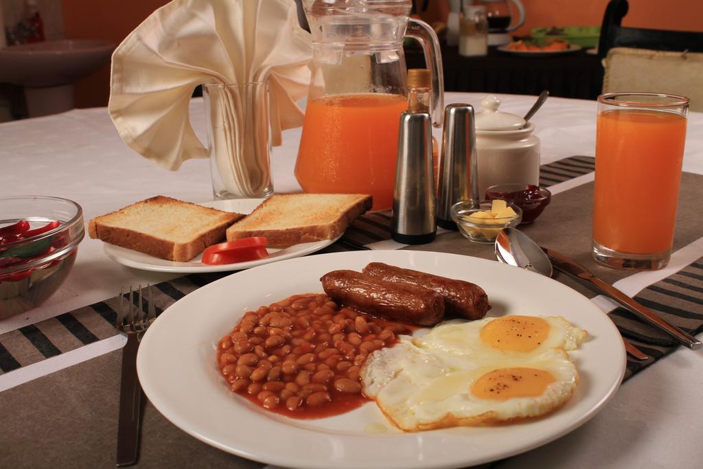 Magnolia Pine Bed & Breakfast Nairobi Eksteriør billede
