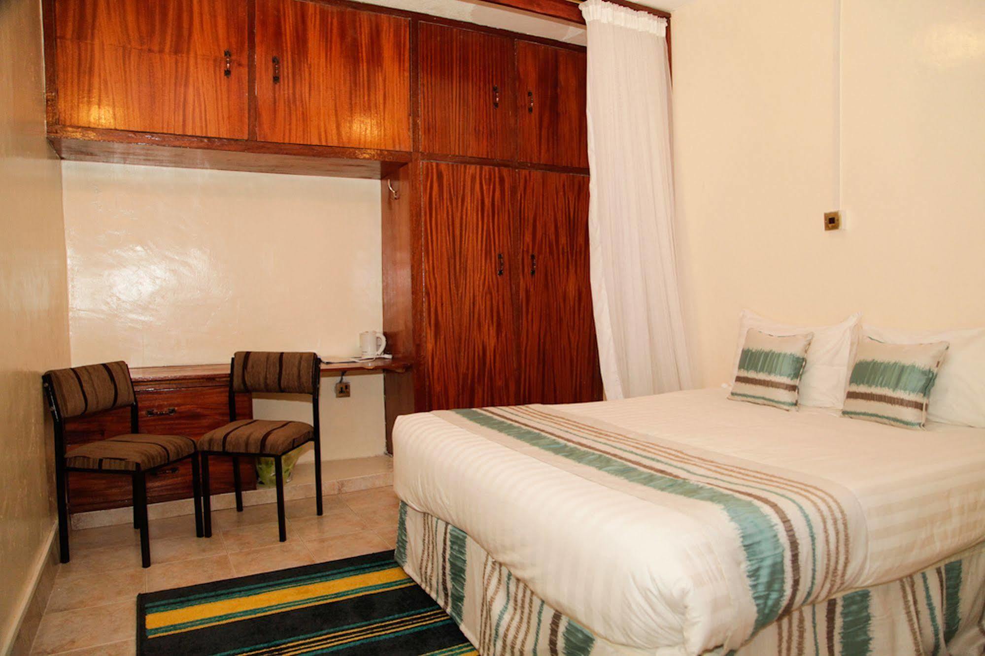 Magnolia Pine Bed & Breakfast Nairobi Eksteriør billede
