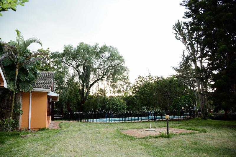 Magnolia Pine Bed & Breakfast Nairobi Eksteriør billede