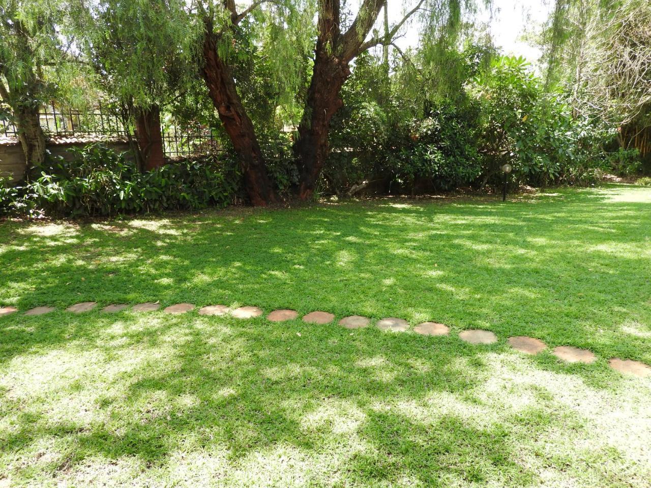 Magnolia Pine Bed & Breakfast Nairobi Eksteriør billede