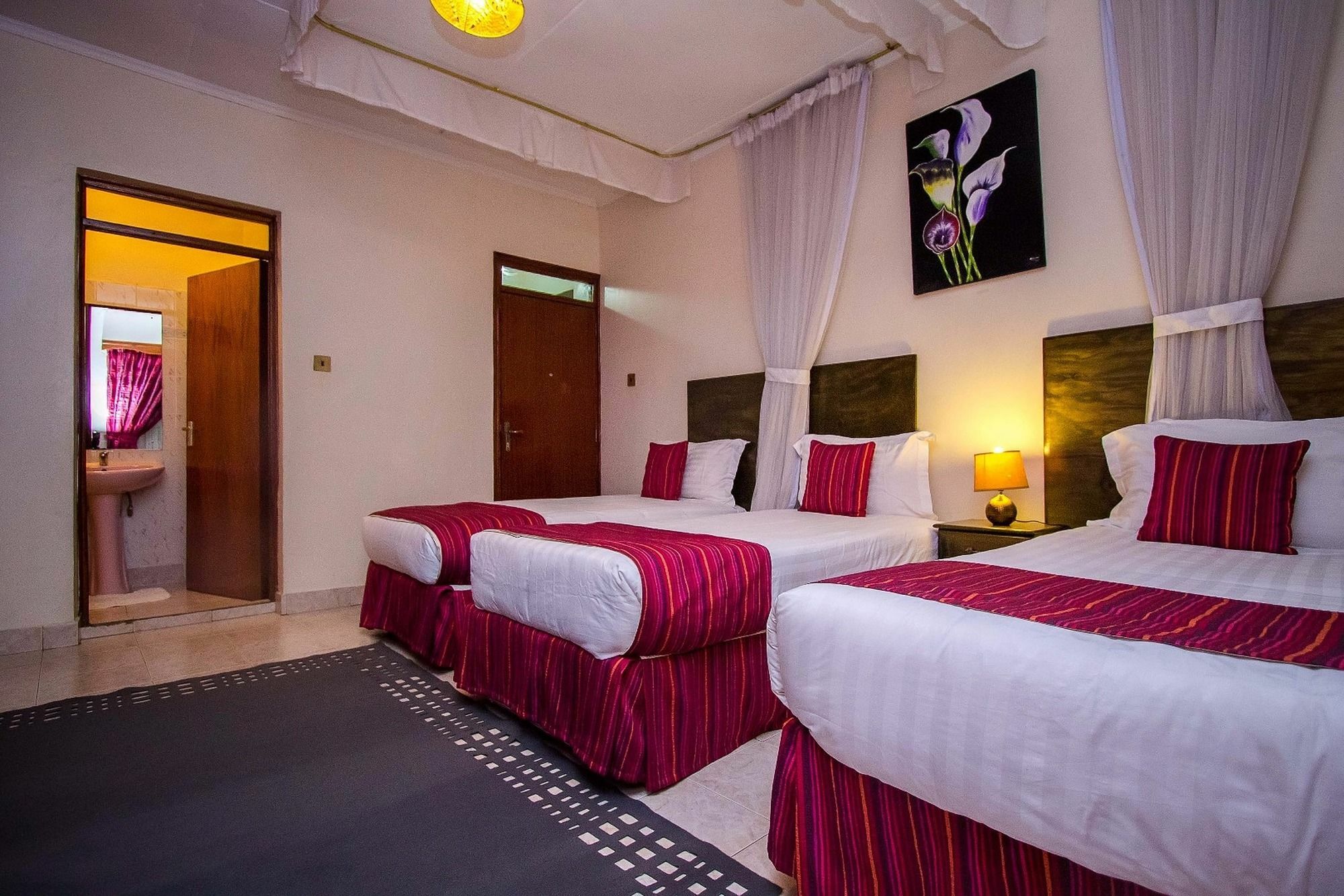 Magnolia Pine Bed & Breakfast Nairobi Eksteriør billede
