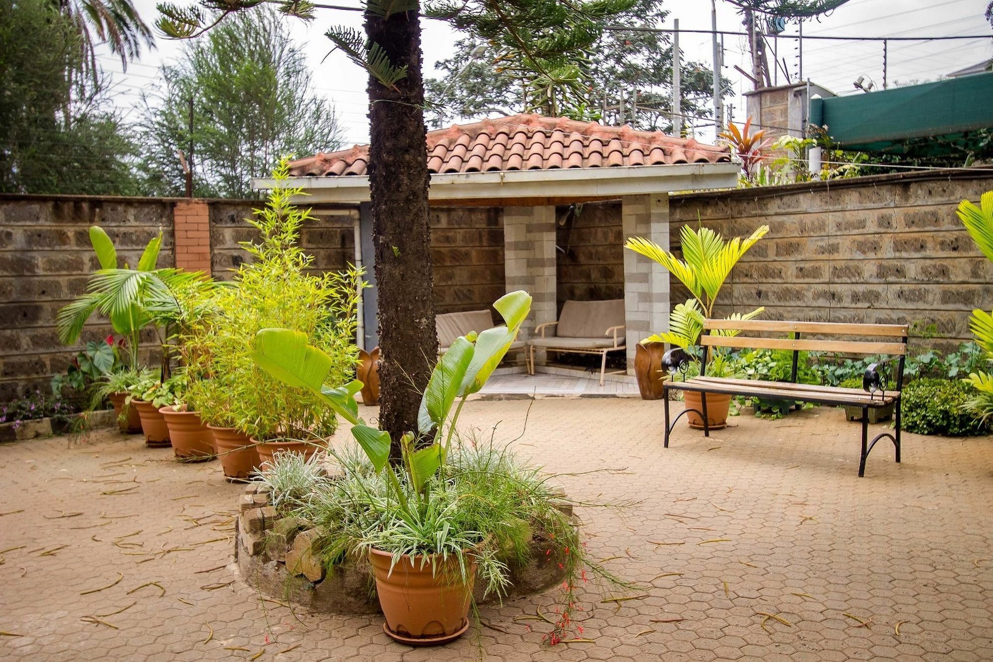 Magnolia Pine Bed & Breakfast Nairobi Eksteriør billede